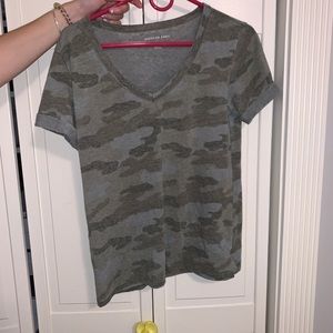 Comfy camo v neck tee